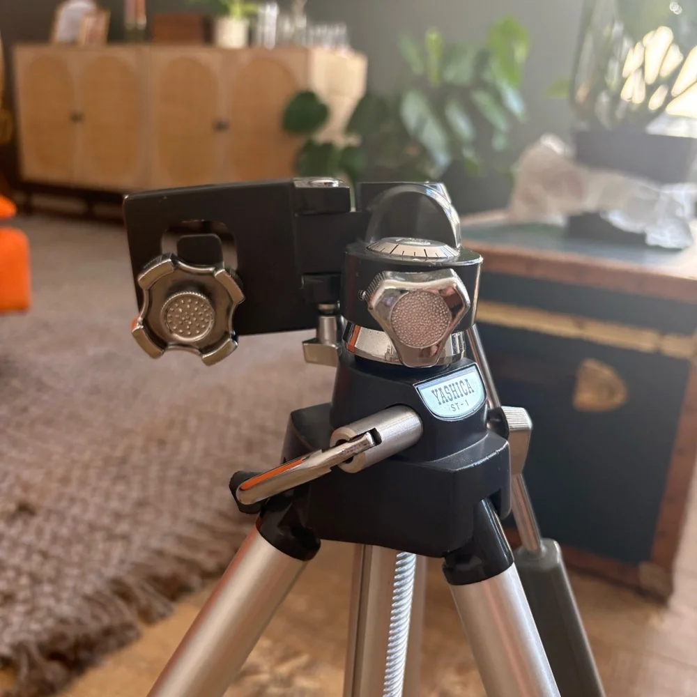 vintage Yashica brand tripod model number ST-1